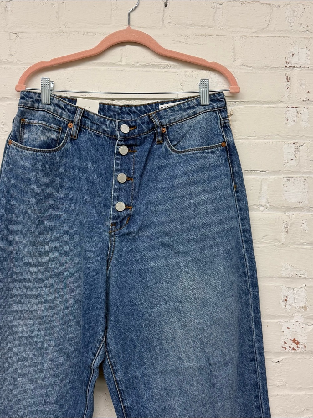 NWT BLANKNYC The Baxter Ribcage High Rise Straight Leg Jean Size 31 - Picture 3 of 9